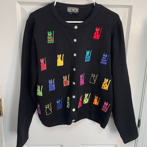 Vintage Sweaters - Vintage I L